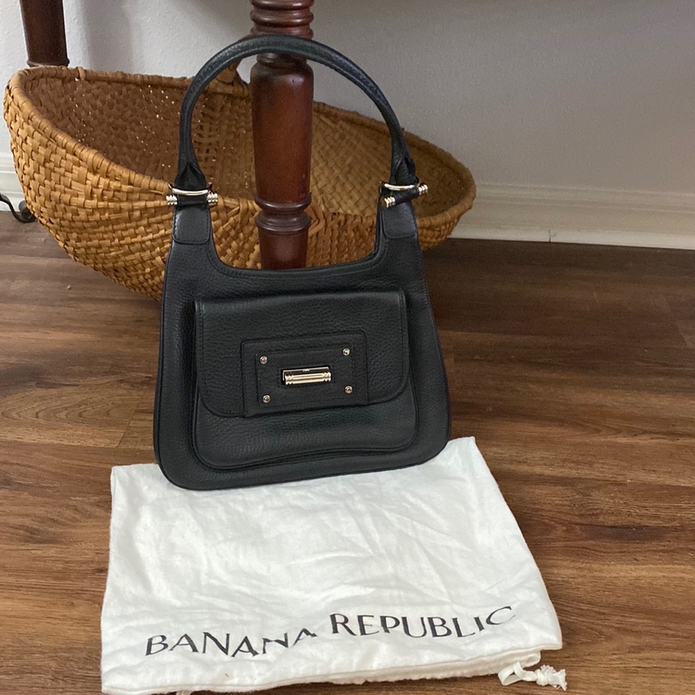 Banana Republic Gorgeous 🖤 Black 🖤 Leather Bag with original Dust Bag